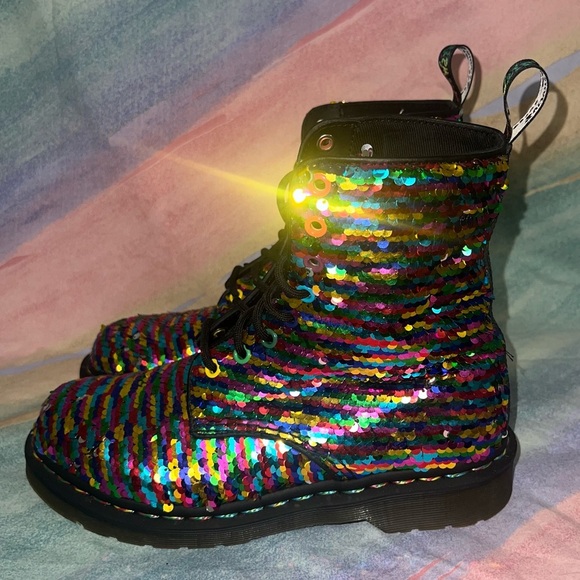 Dr. Martens 1460 PASCAL SEQUIN RAINBOW MULTI+SILVER  women’s size 8 - Picture 4 of 10